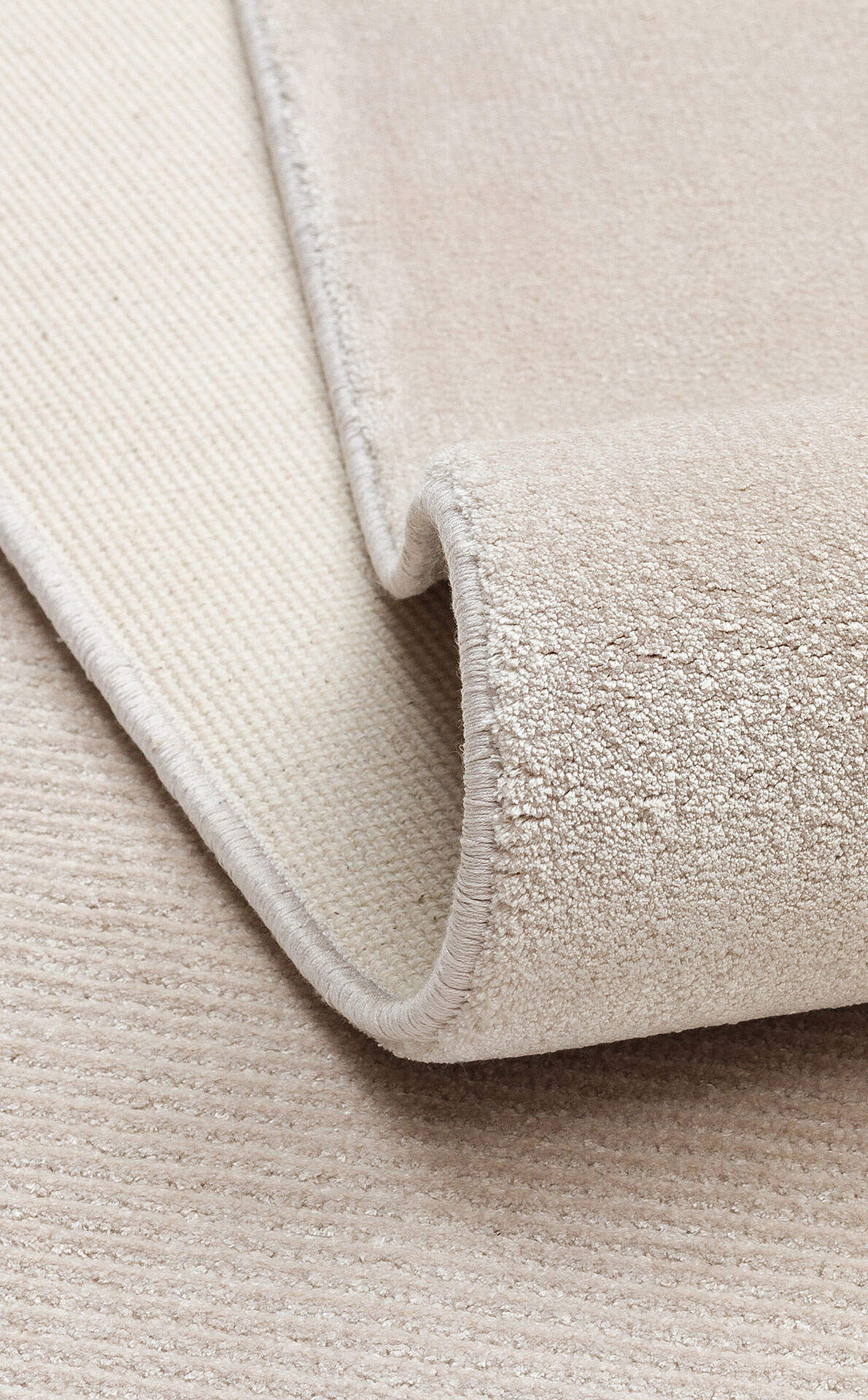 NAP 02 BEIGE - NAPOLI - Sade Desenli Modern Sık Dokuma Makine Halısı