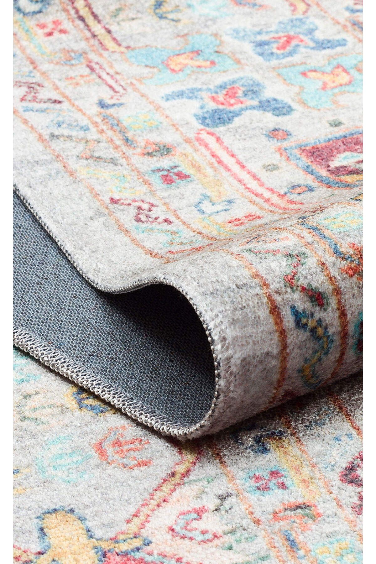 Kolay kullanımlı Kaymaz Karabağ ve Antik Desenlere Sahip Yıkanabilir Makine Halısı