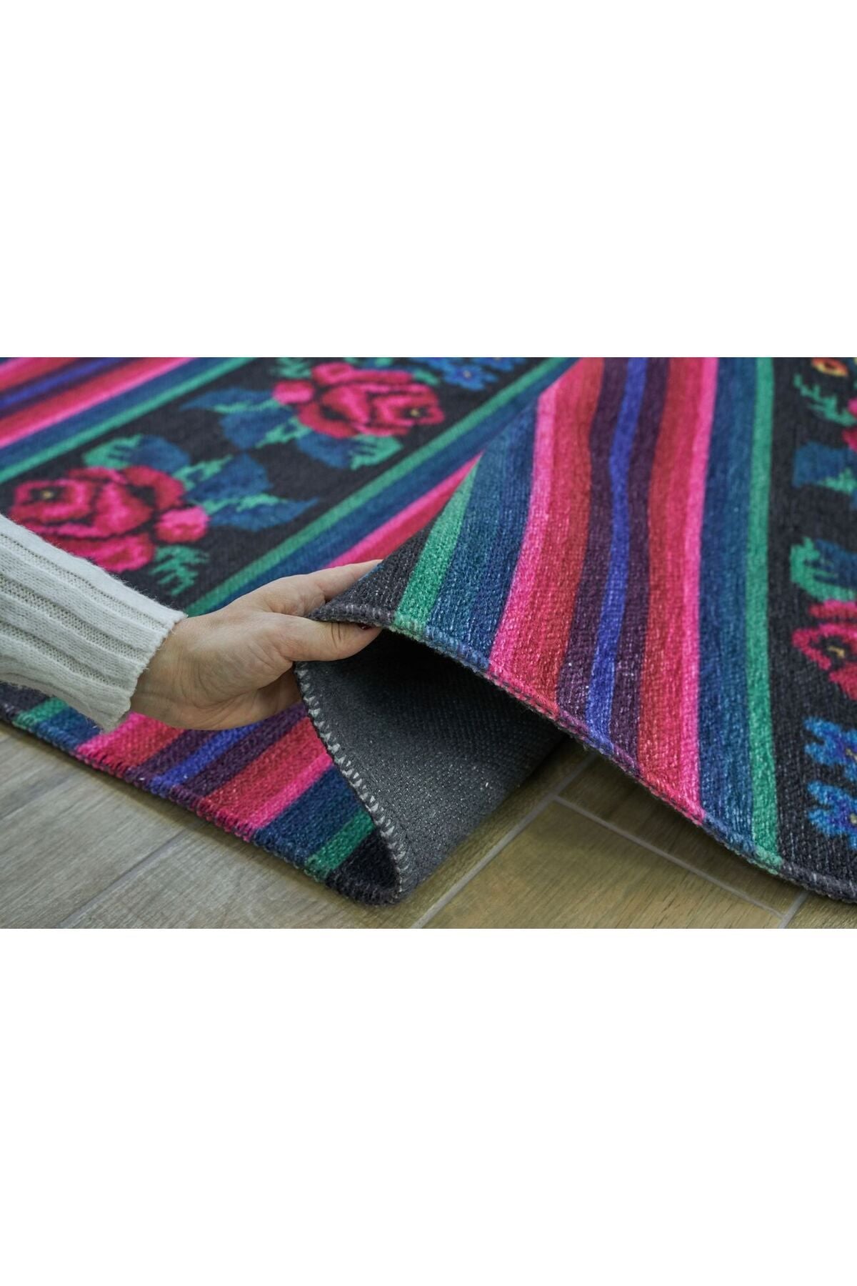 Gravity 2306 Siyah Dekoratif Halı, Kilim