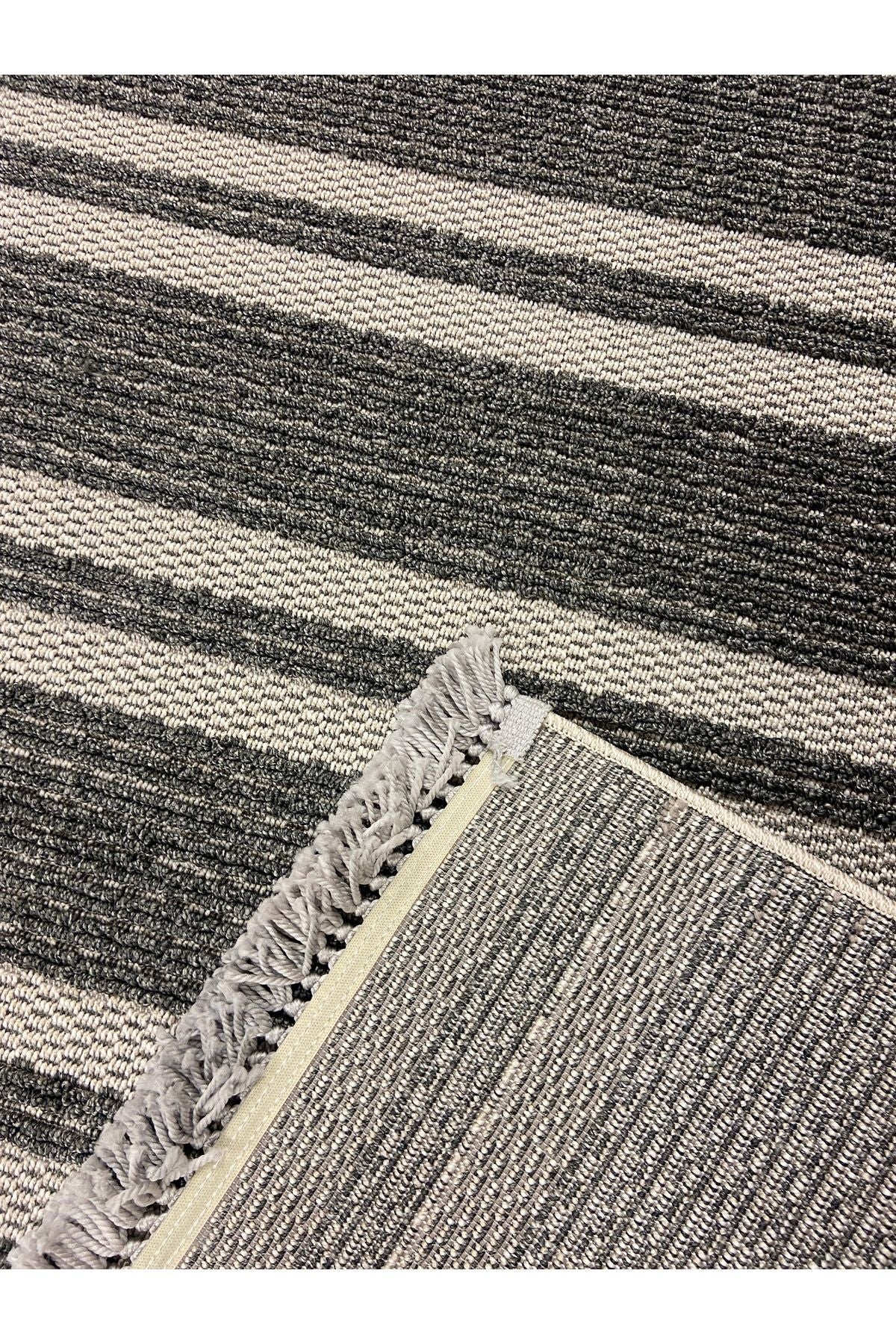 Rio 3915 Siyah İskandinav Halı