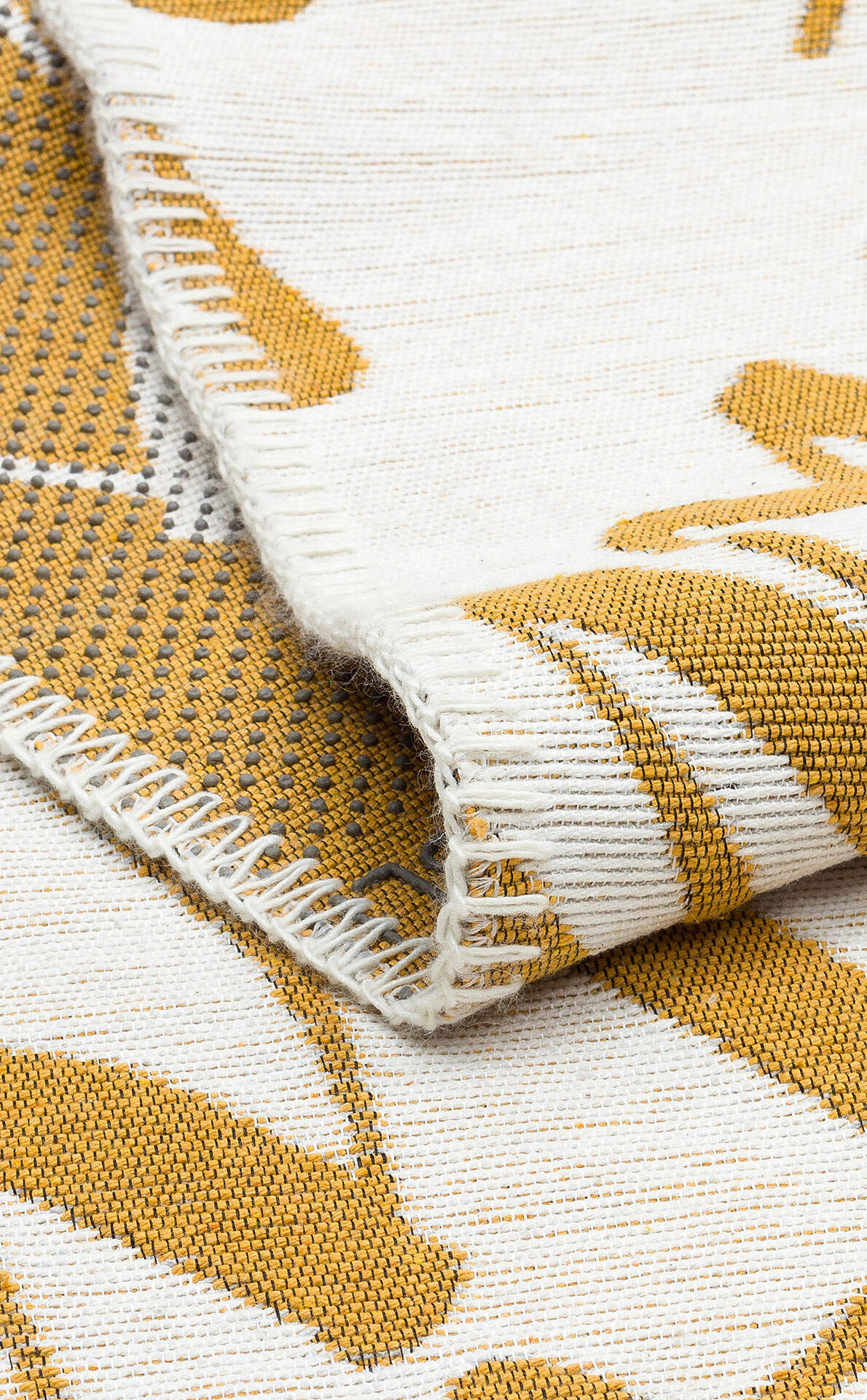 Arya Neo ARN 02 Beyaz Sarı - Yıkanabilir Çift Taraflı Modern Dokuma Kilim