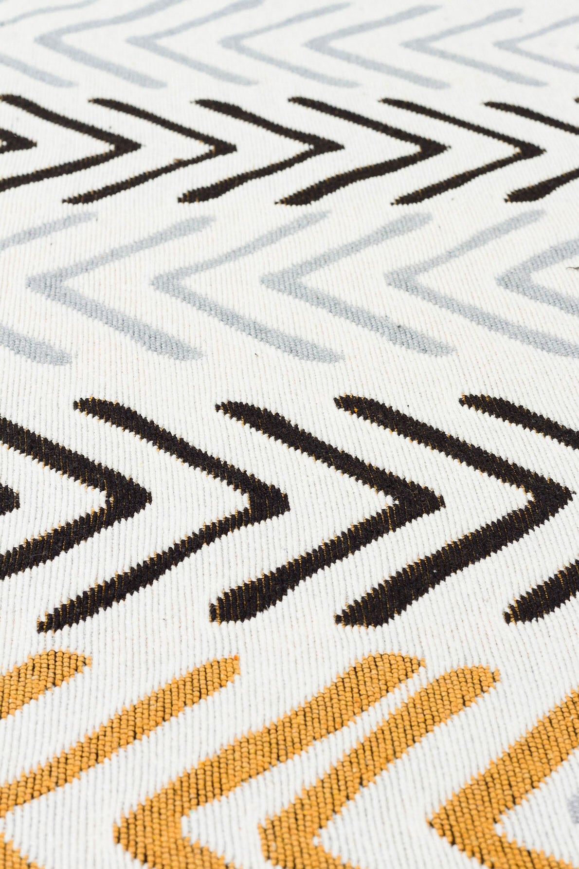 Arya AR 19 Beyaz Siyah - Yıkanabilir Çift Taraflı Modern Dokuma Kilim
