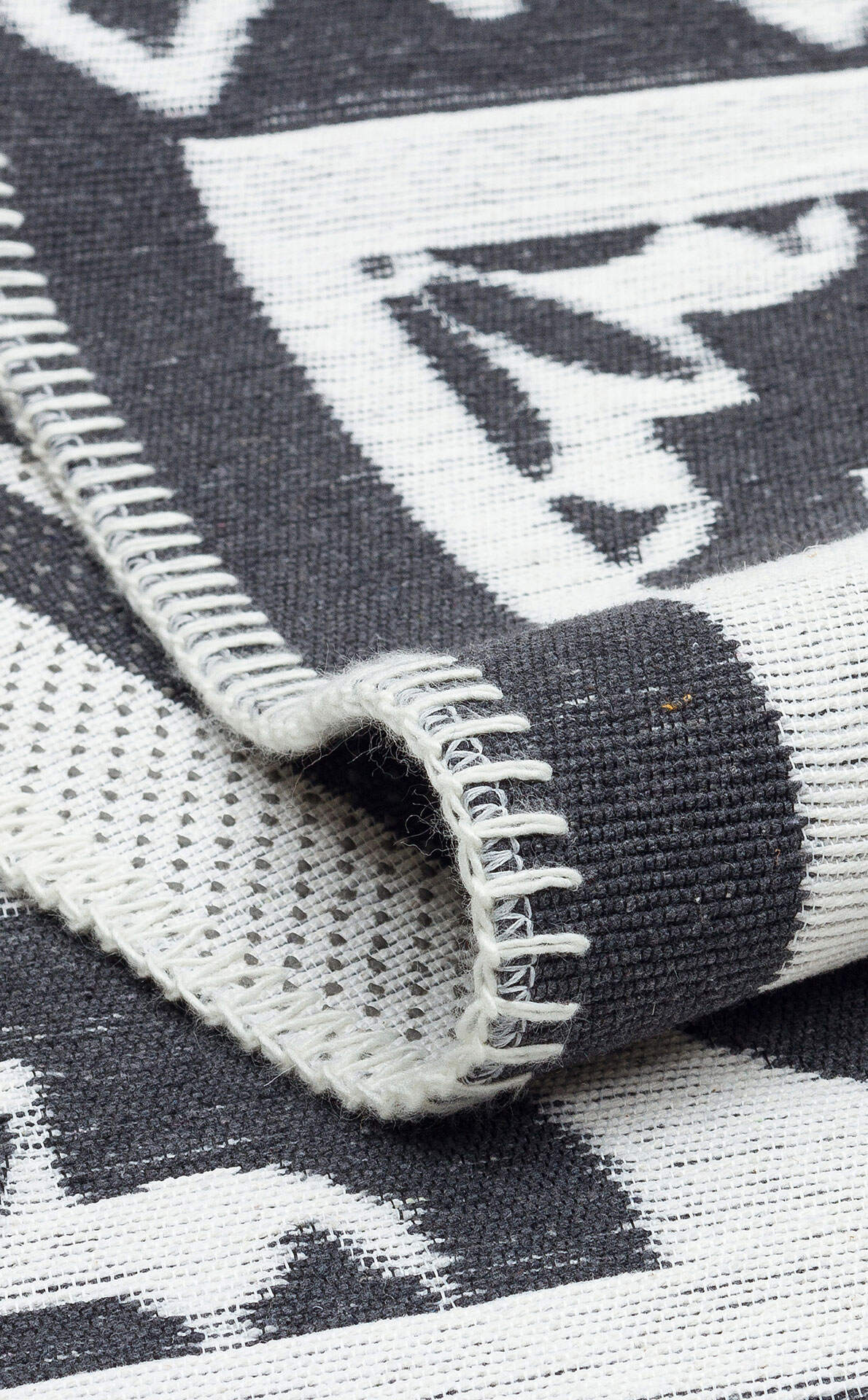 Arya Neo ARN 08 Antrasit Beyaz - Yıkanabilir Çift Taraflı Modern Dokuma Kilim