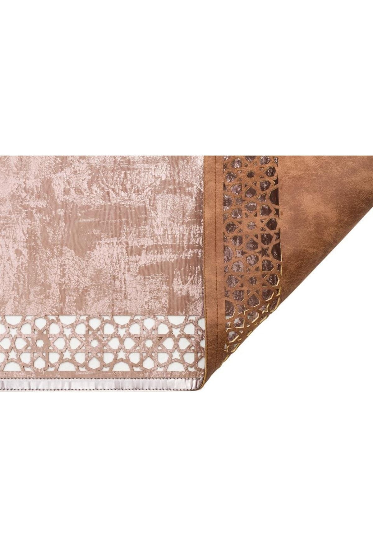 Klasik Ve Modern Işleme Ve Oymaya Sahip Parlak Bordürlü Suni Deri Halı