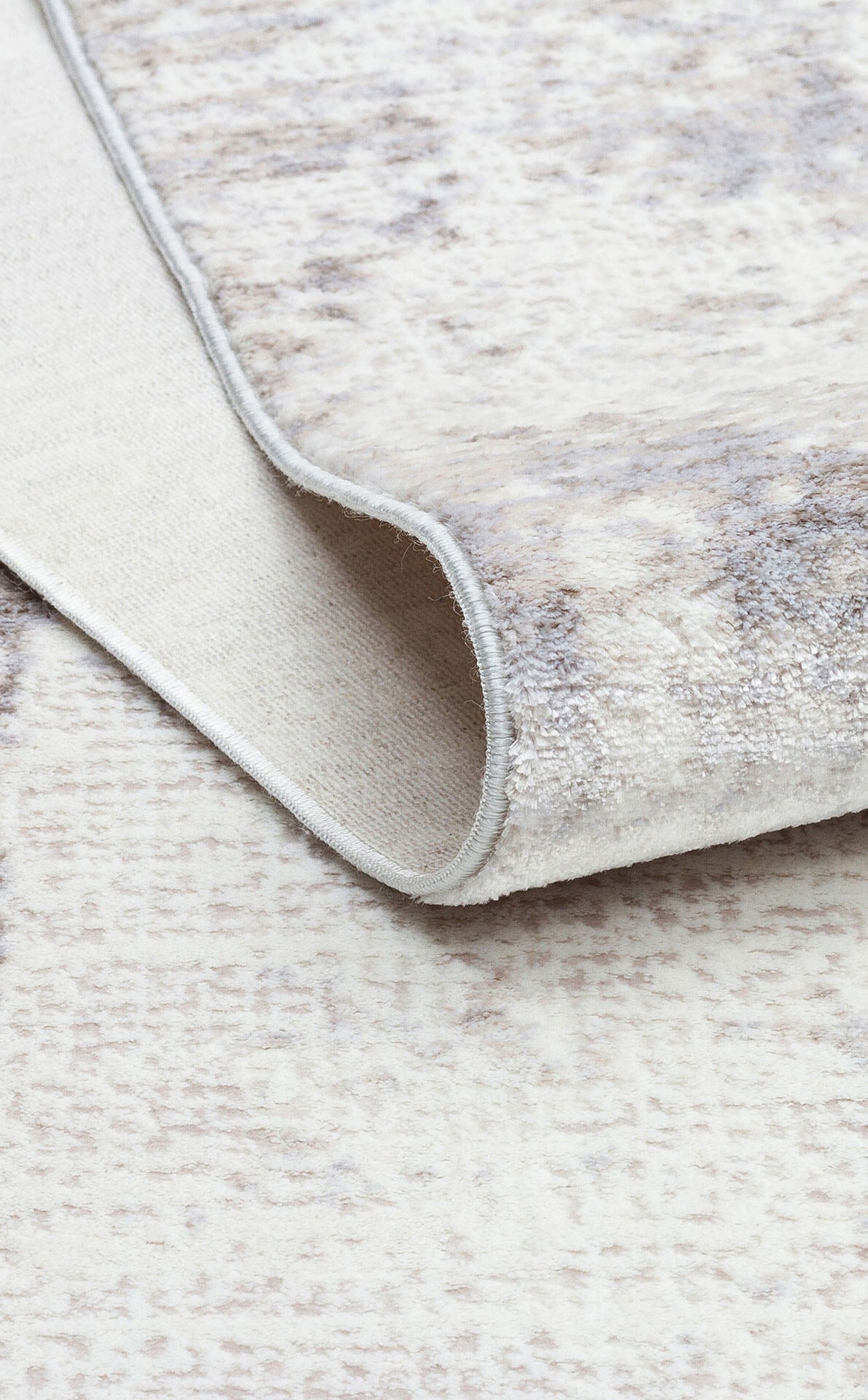 ST 106 CREAM BEIGE - SATEEN - Yıkanabilir Kaymaz Tabanlı Hav Vermez Sık Dokuma Modern Halı