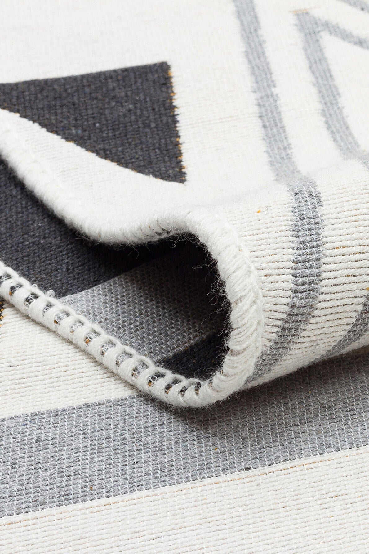Arya AR 18 Sarı Gri -Yıkanabilir Çift Taraflı Modern Dokuma Kilim