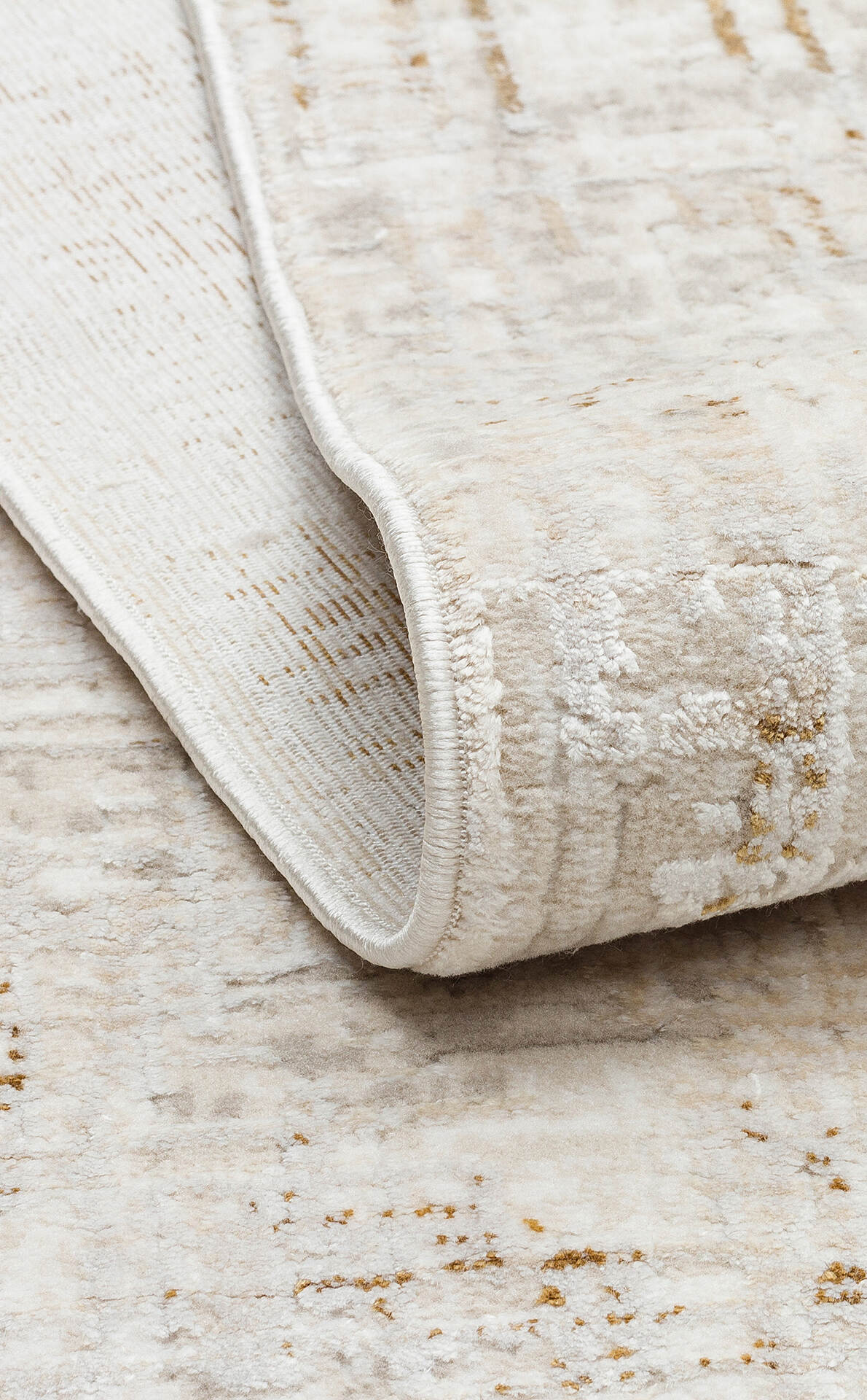 RM 03 CREAM BEIGE - ROMA - Viskon ve Polyester ile Üretilen Şık Salon Halısı