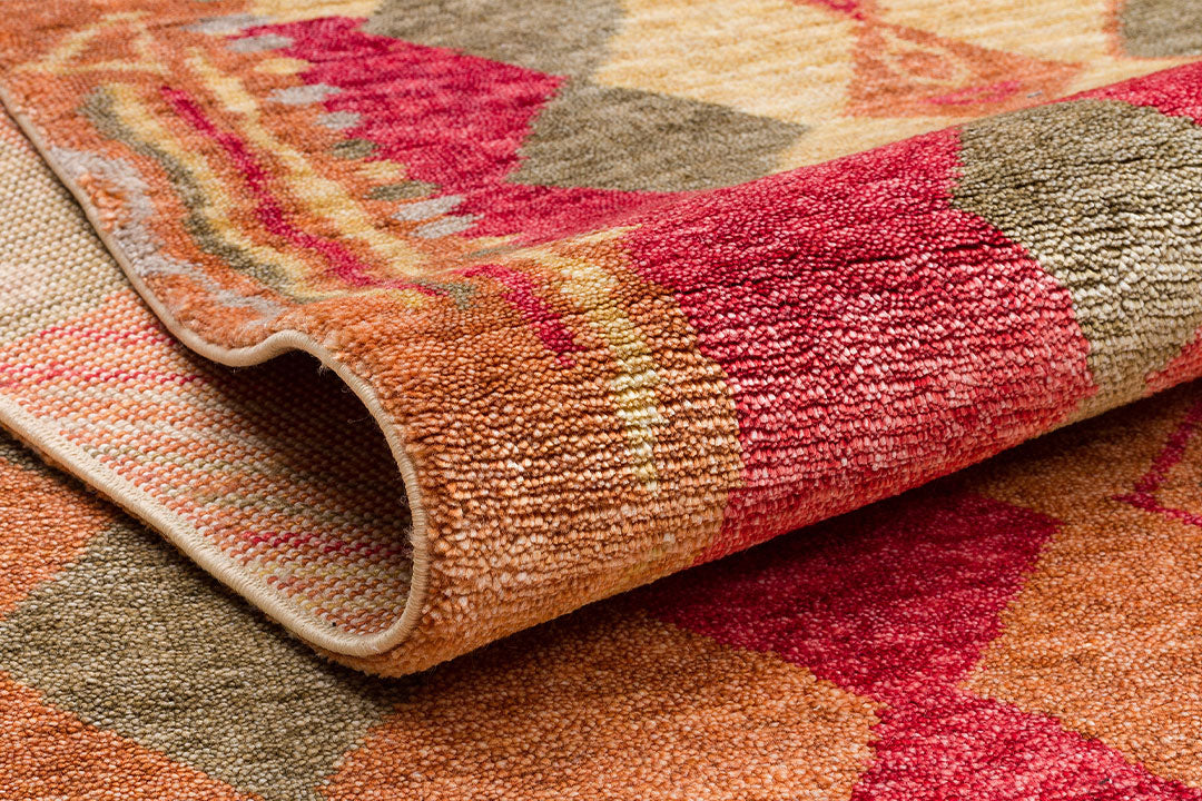 ZR 10 RED AUTUMN - Otantik Desenli El Emeği ile Üretilen Modern Uşak Halısı