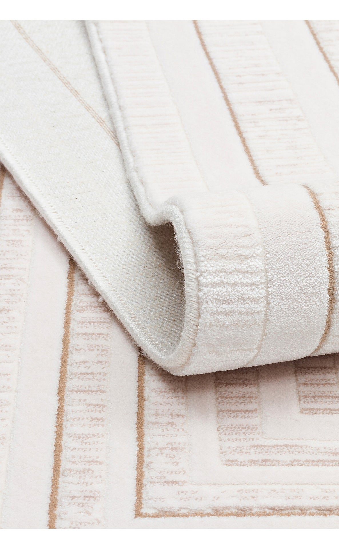 LKY 04 CREAM BEIGE - LYKIA - Sade ve Modern Akrilik Makine Halısı