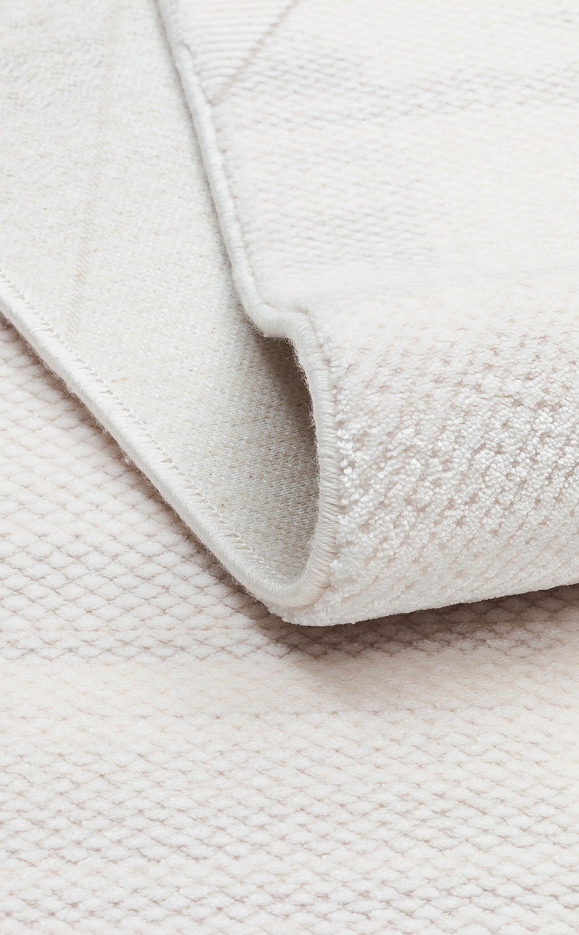 LKY 03 CREAM GREY - LYKIA - Sade ve Modern Akrilik Makine Halısı
