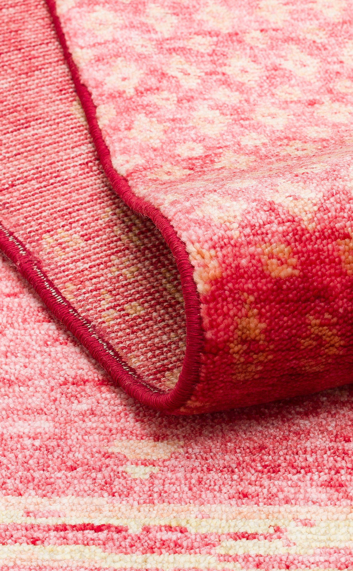 ZR 15 RED AUTUMN - ZARA - Otantik Desenli El Emeği ile Özel Tezgahlarda Üretilen Modern Uşak Halısı