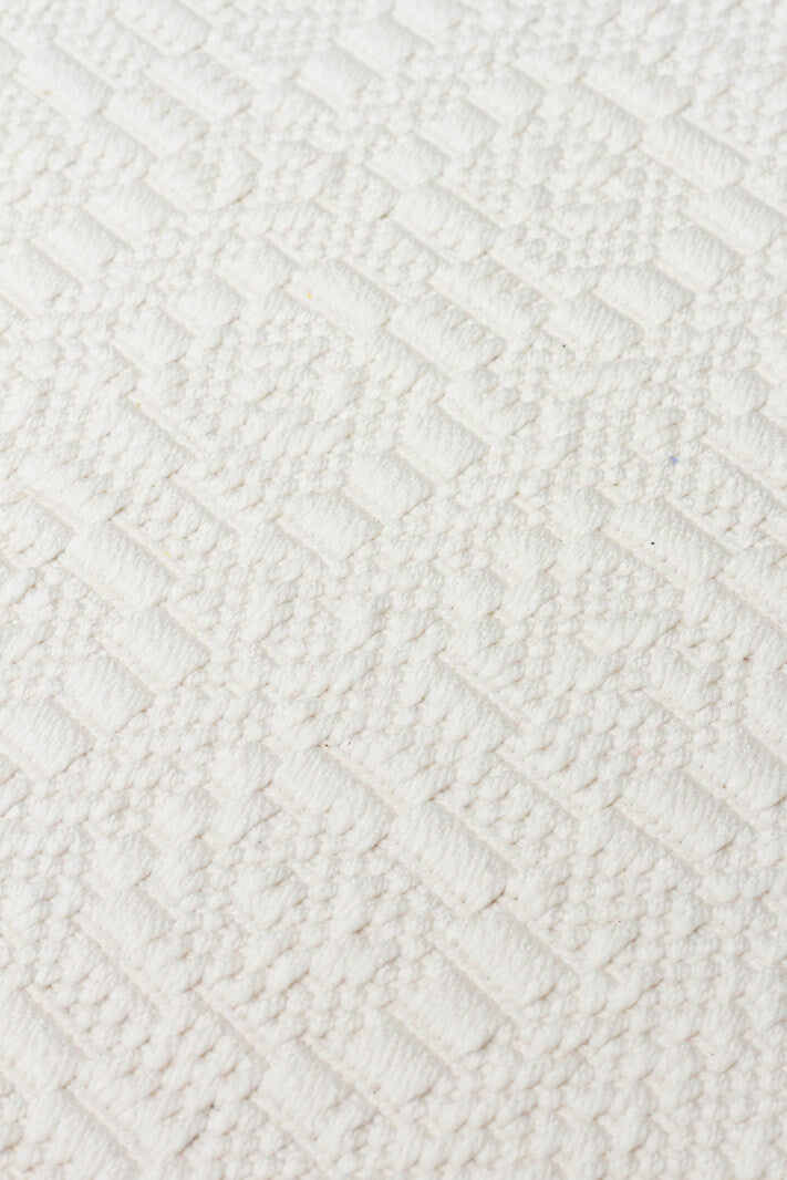Mono MNO LUX 02 Beyaz -Yıkanabilir Kaymaz Kilim Halı