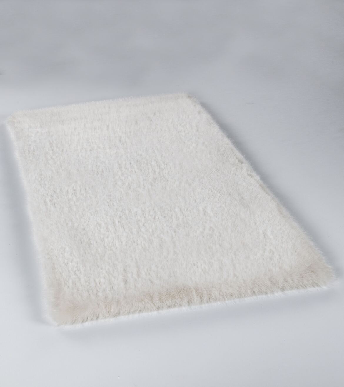 Reiki Krem - Kalın Peluş Halı | Yıkanabilir Süet Tabanlı