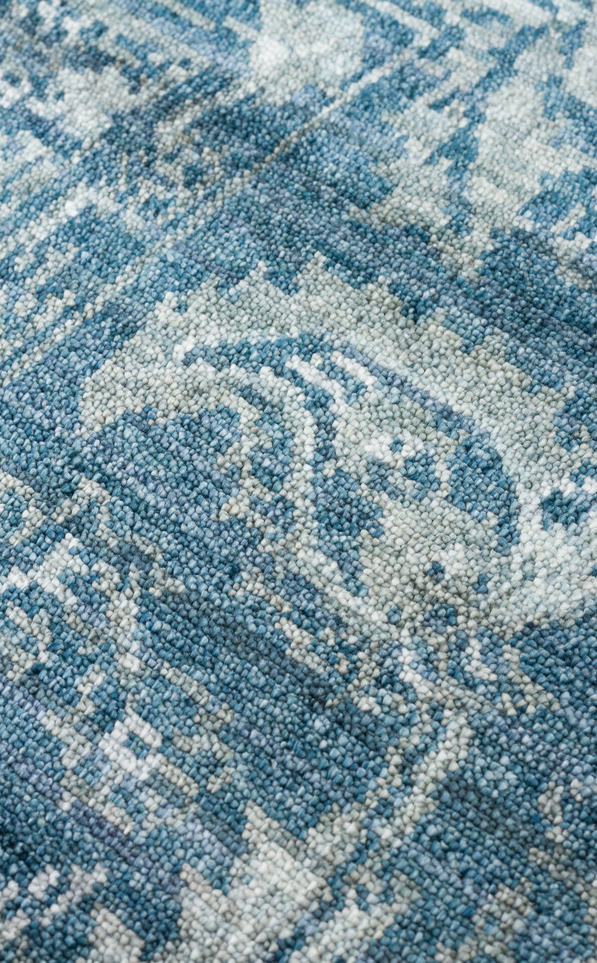 Taftan TF 02 Navy - Pakistan Overdyed Tarzı El Emeği ile Özel Tezgahlarda Üretilen Uşak Halısı