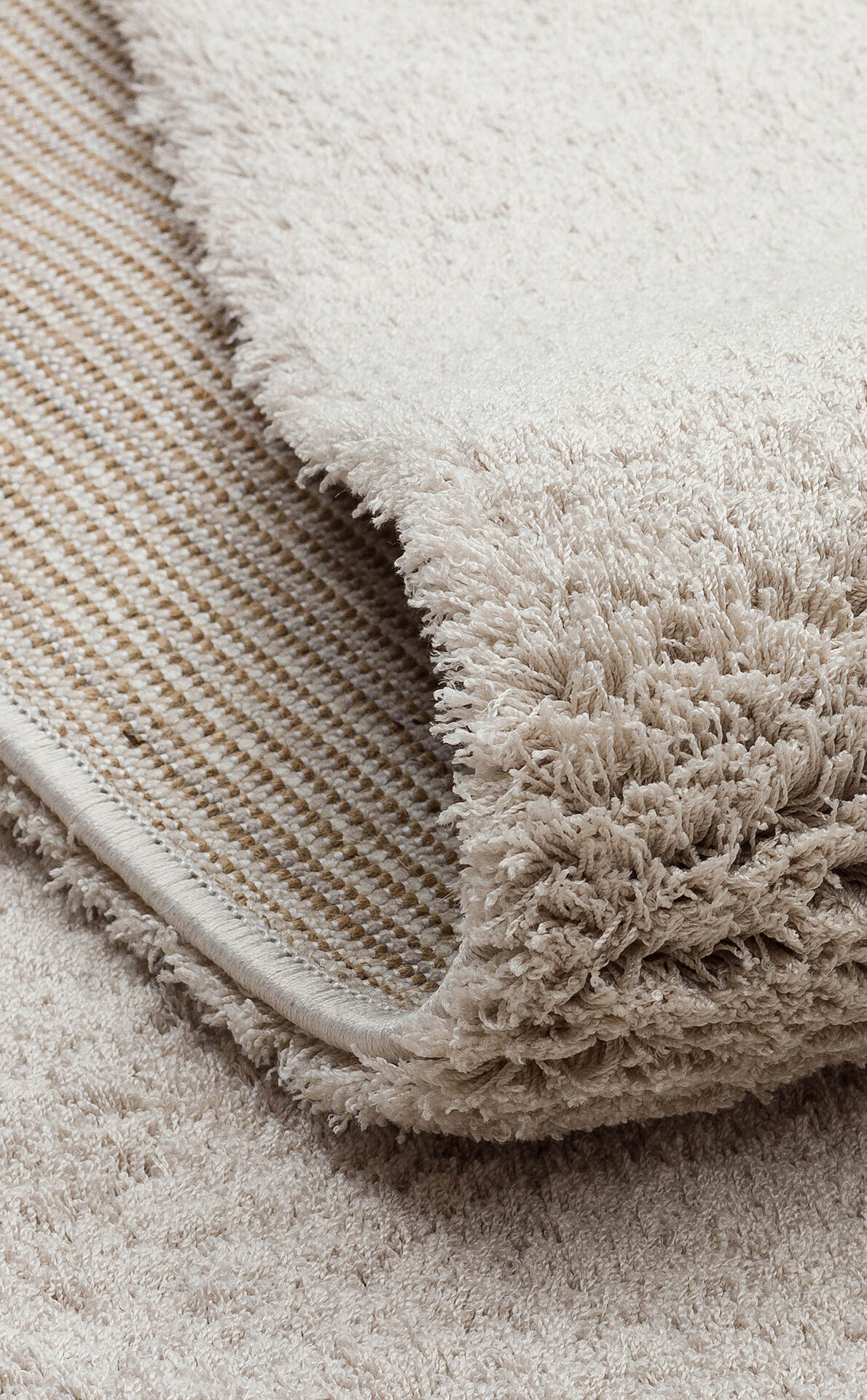 Comfort 1006 D.Stone - Yumuşak Dokulu Hav Toz Yapmayan Modern Pofuduk Shaggy Halı