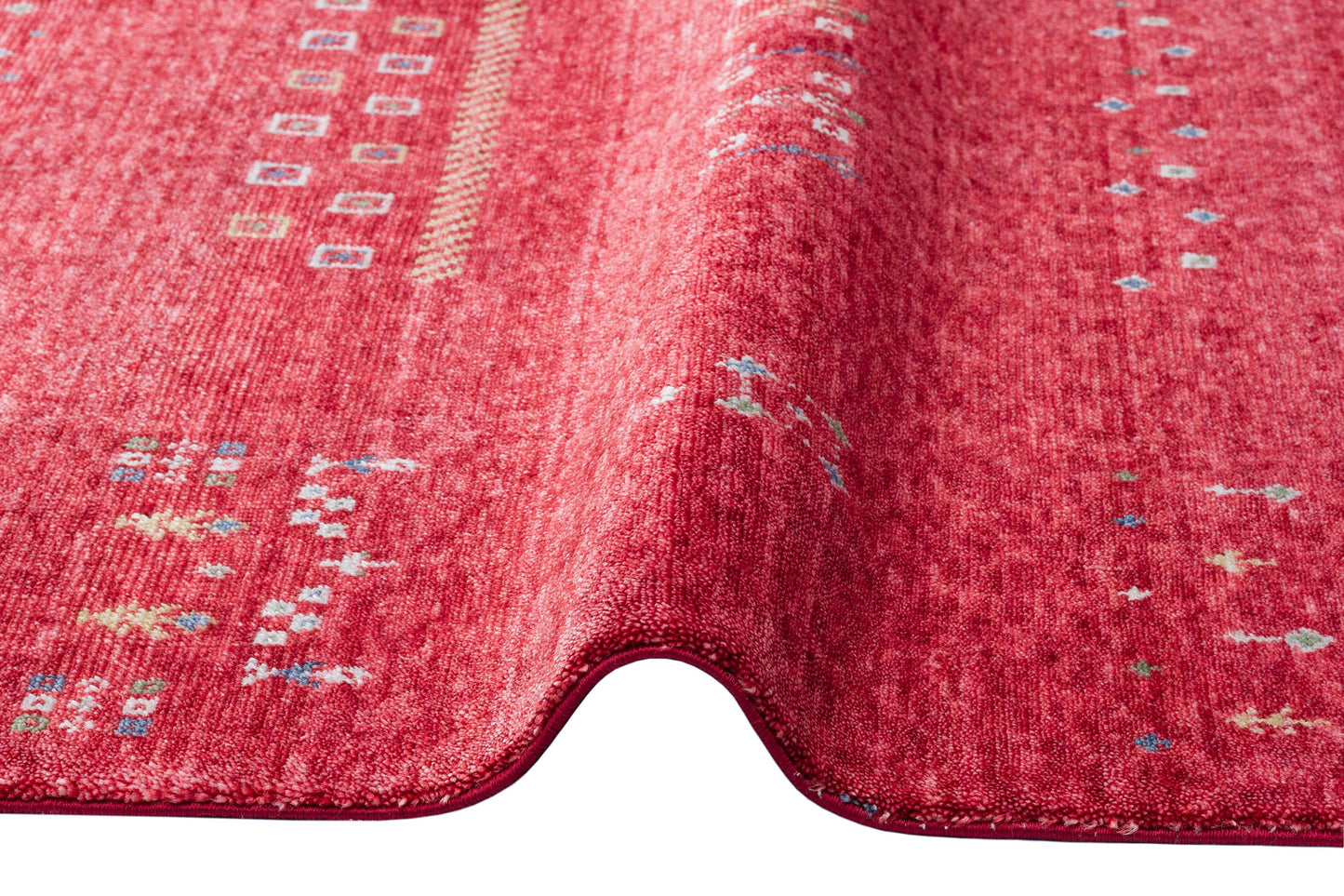 ZR 06 RED  - Otantik Desenli El Emeği ile Üretilen Modern Uşak Halısı