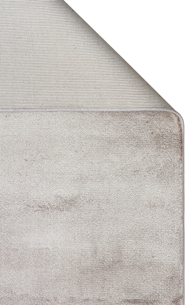 VT PLAIN SILVER  - VELVET - Düz Renk El Emeği ile Özel Tezgahlarda Üretilen Viskon Uşak Halısı