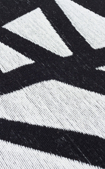 Arya Neo ARN 05 Beyaz Siyah - Yıkanabilir Çift Taraflı Modern Dokuma Kilim