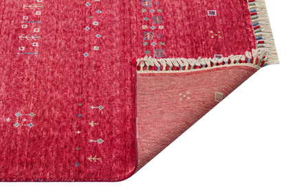 ZR 06 RED  - Otantik Desenli El Emeği ile Üretilen Modern Uşak Halısı