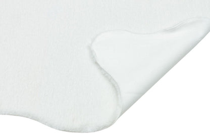 Solo 1611 Beyaz - Tüy Dökmez Kaydırmaz Tabanlı Modern Peluş Halı