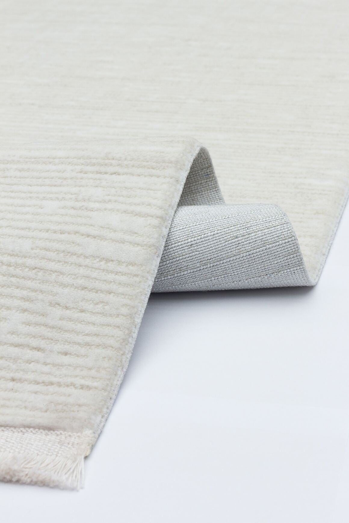 Apex Lima 6281 Krem - Polyester Şönil Halı | Dokuma Tabanlı Model