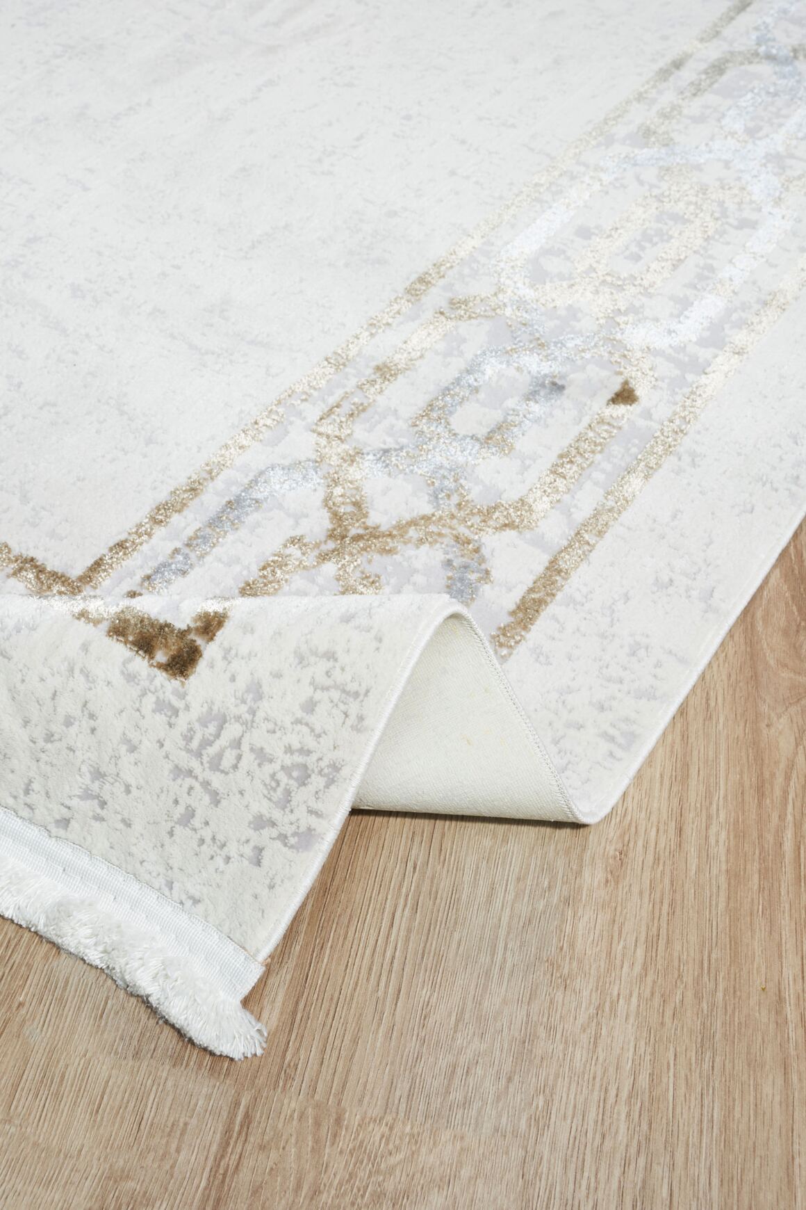 Riena 1132 Latte - Akrilik Polyester Halı | Kaymaz Tabanlı Dekoratif Halı