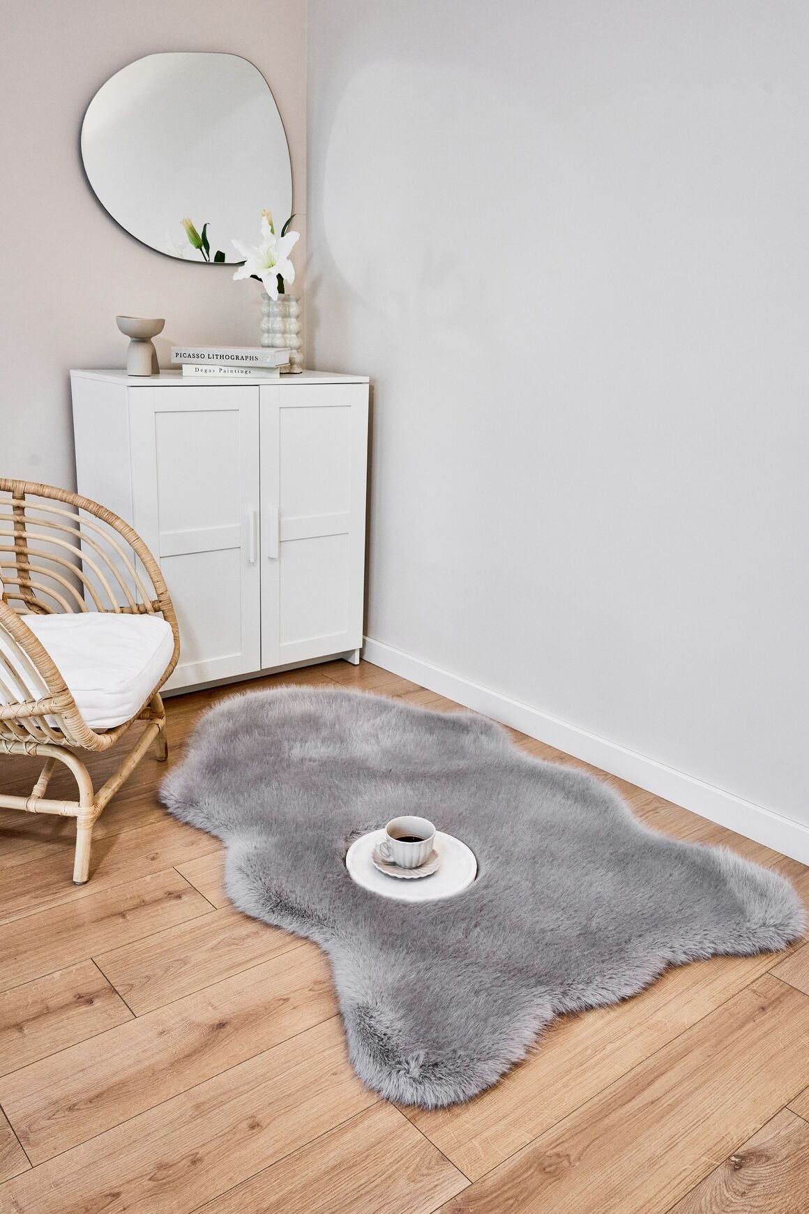 Reiki Gri - Kalın Peluş Halı | Yıkanabilir Süet Tabanlı