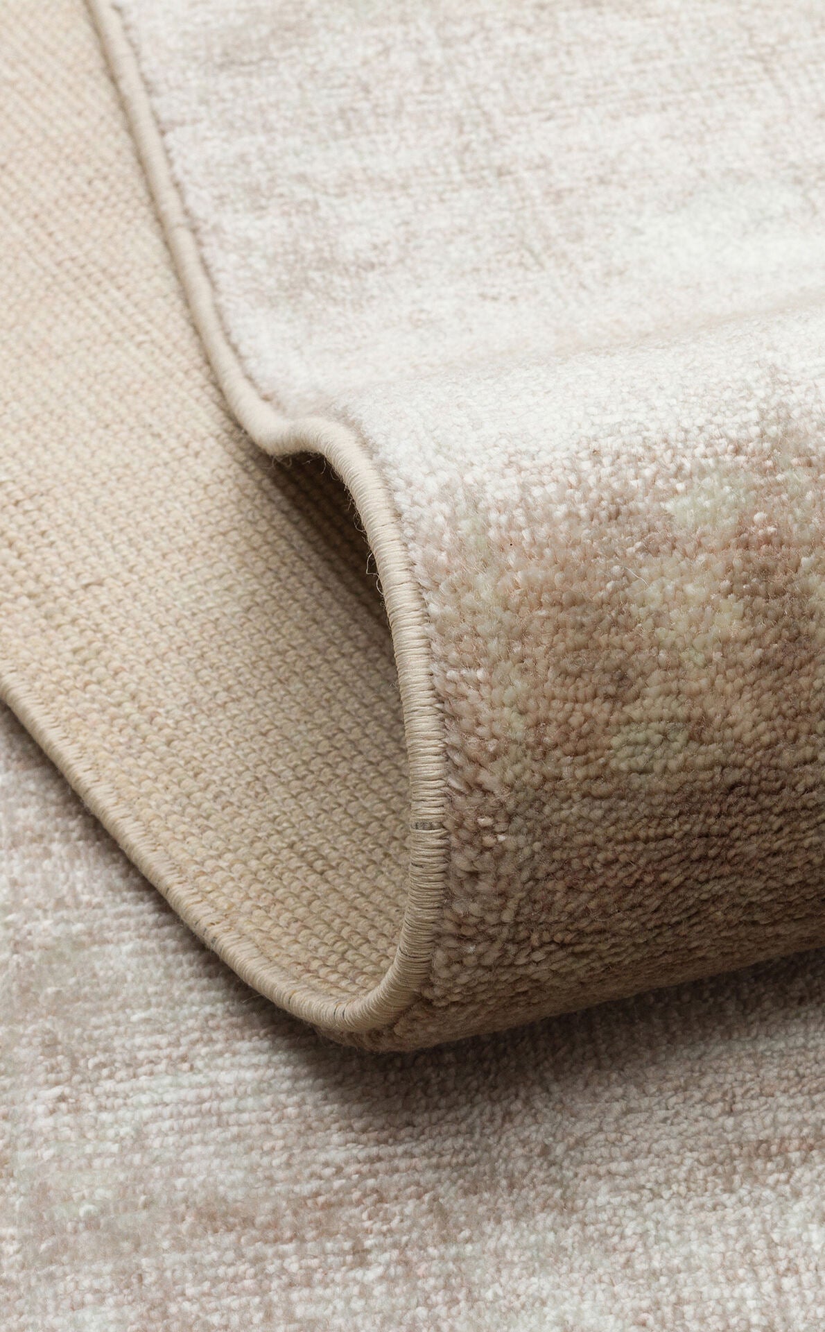 Taftan TF 11 Natural - Pakistan Overdyed Tarzı El Emeği ile Özel Tezgahlarda Üretilen Uşak Halısı