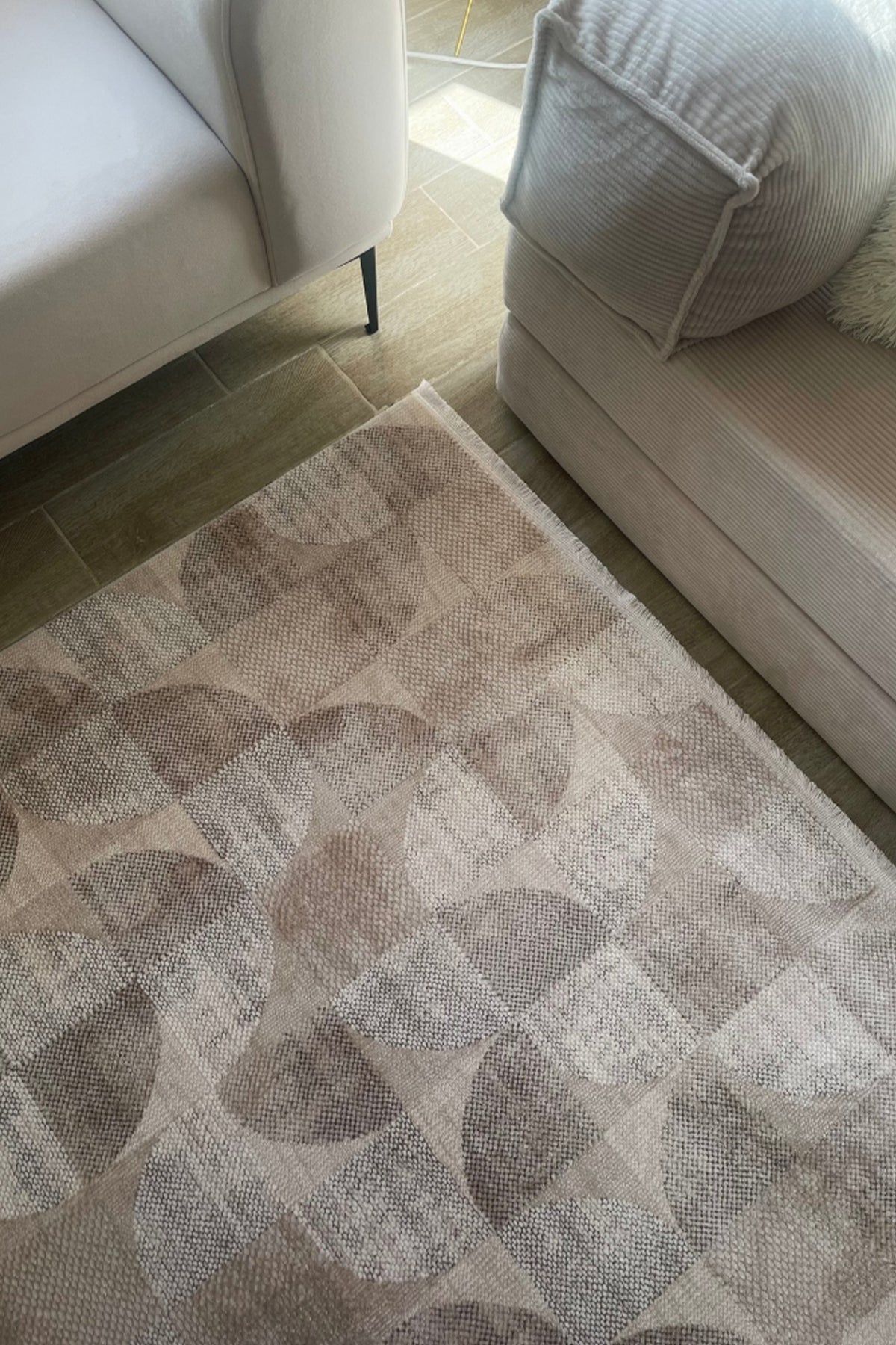 Truva 6622 Bej - Modern Akrilik Salon Halısı