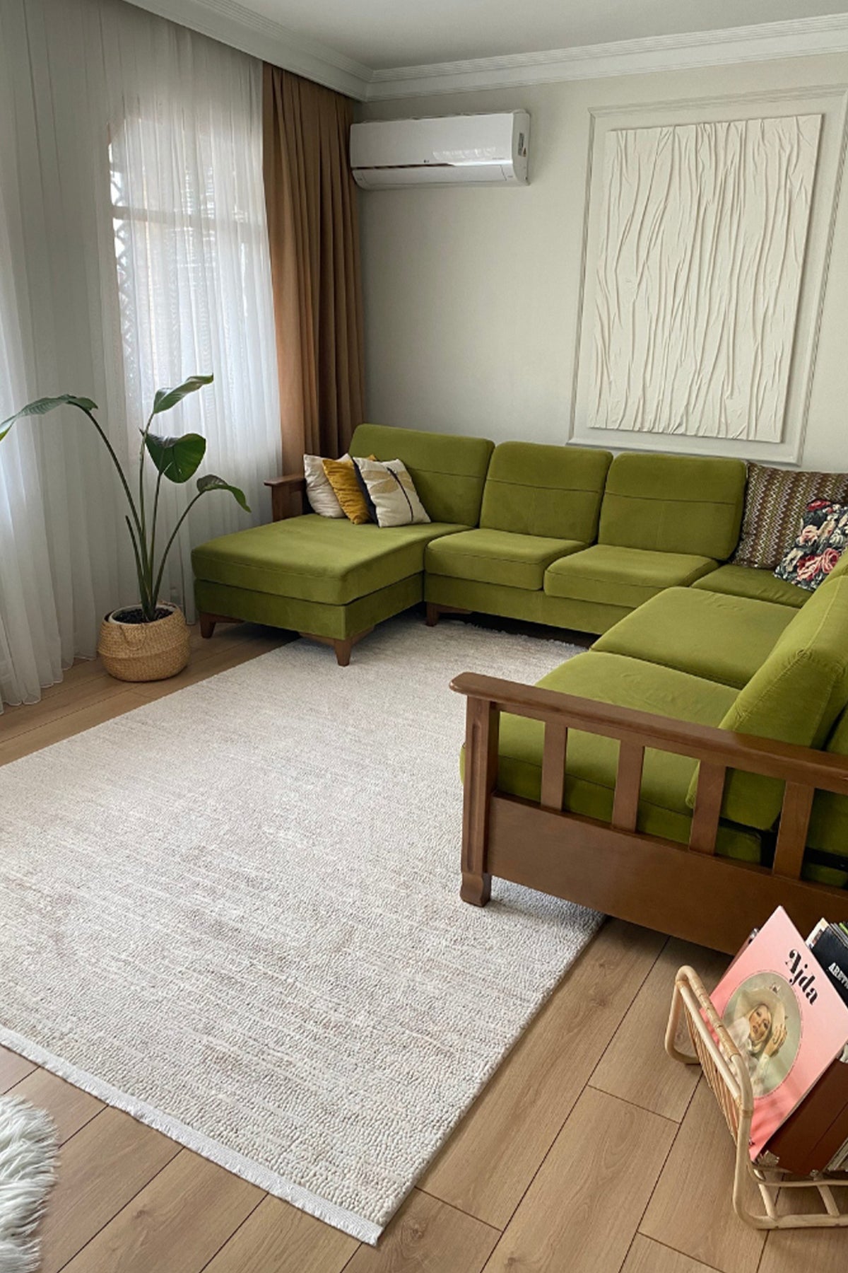 Truva 6631 Krem - Modern Akrilik Salon Halısı