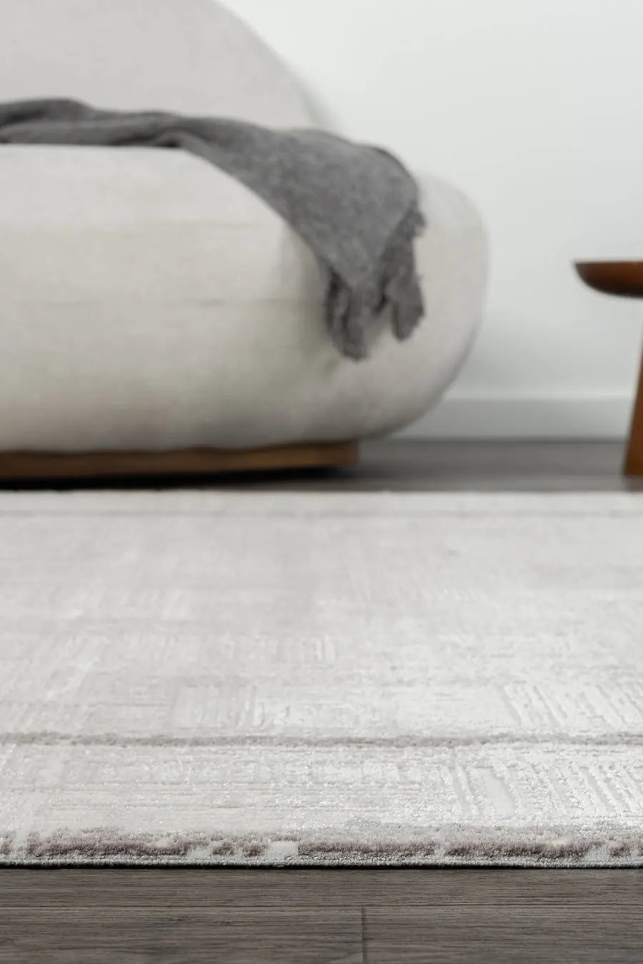 Koza Lara A0250B-Gri Modern Yumuşak Dokulu Minimalist Parlak Viskon Salon ve Oturma Odası Halısı