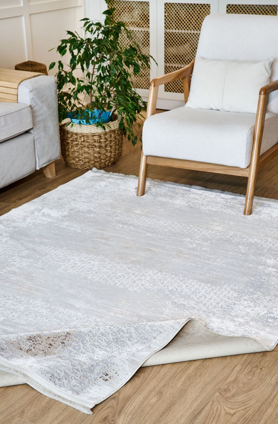 Riena 1192 Bej - Akrilik Polyester Halı | Kaymaz Tabanlı Dekoratif Halı