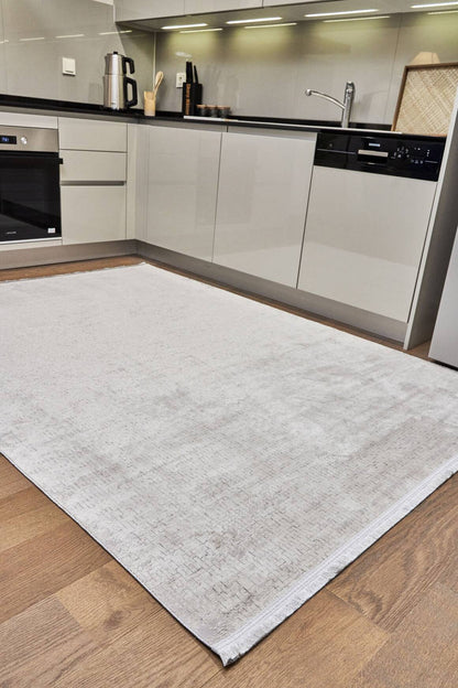 Riena 1181 Gri - Akrilik Polyester Halı | Kaymaz Tabanlı Dekoratif Halı