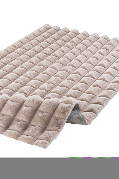  Diamante 7004 Pudra - Peluş Yumuşak Peluş Halı | Kaymaz Yıkanabilir Halı