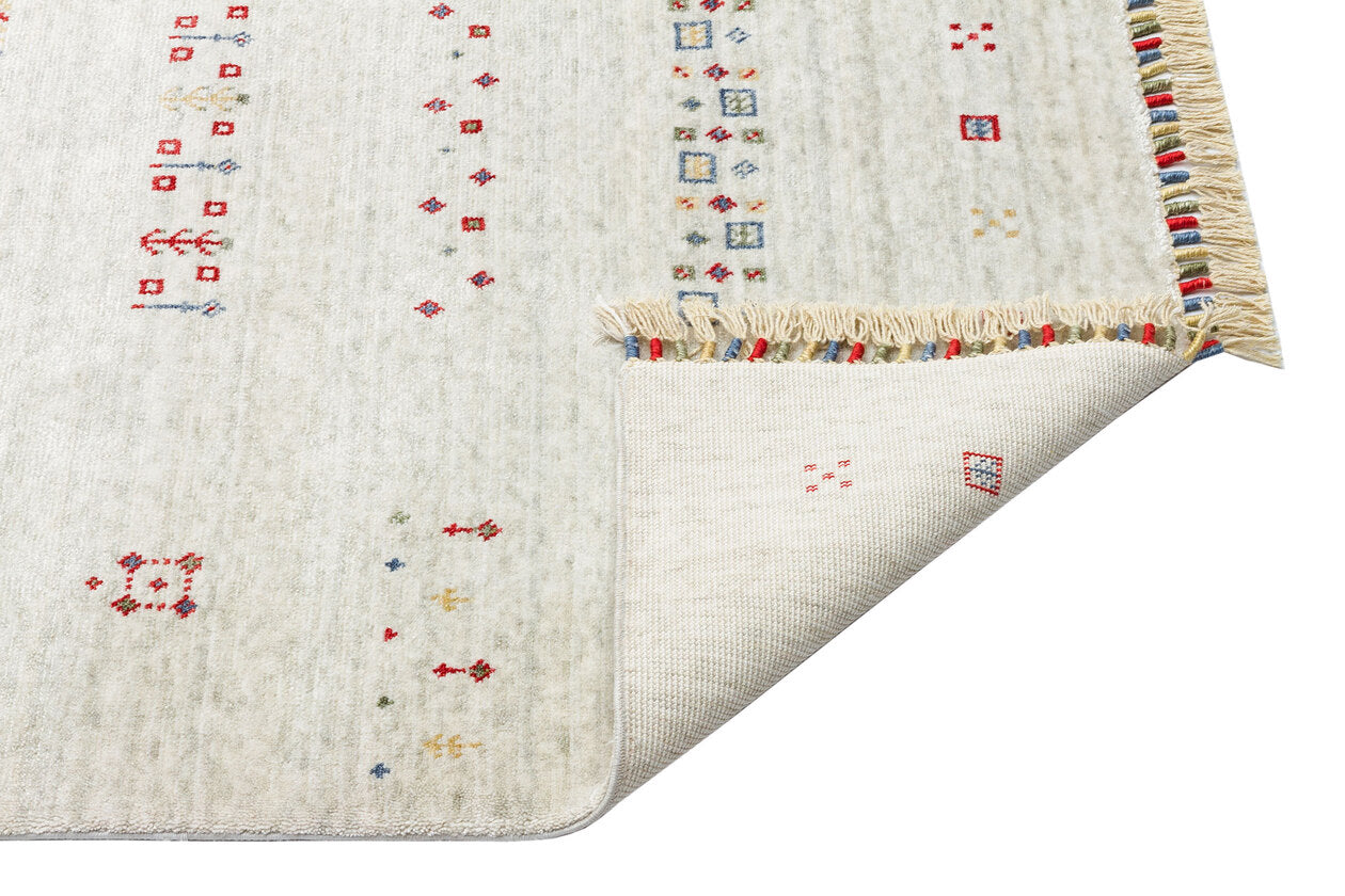 Zara ZR 06 Bej -Özel Tezgah - Kolay Temizlenebilir, Hav Bırakmayan Modern Uşak Halısı