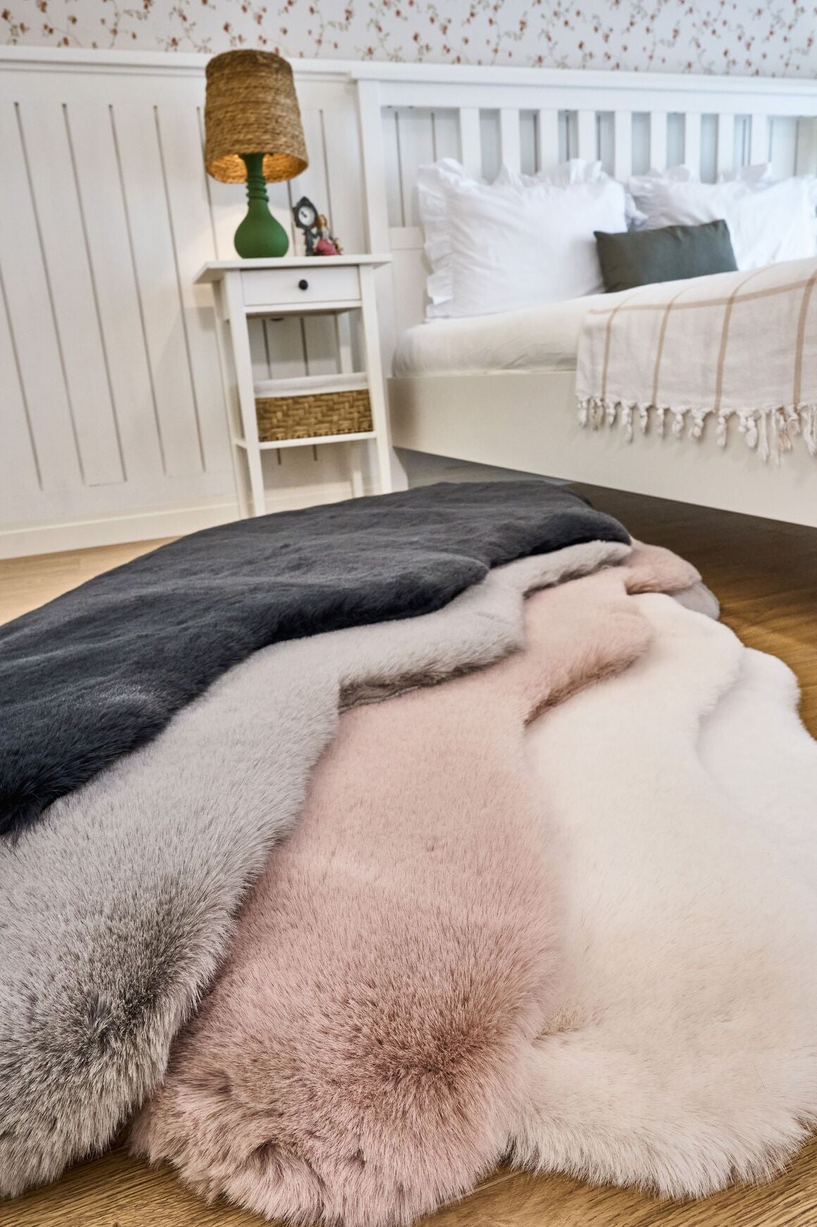 Palma Antrasit - Yıkanabilir Peluş Halı | Kaymaz Süet Taban Halı