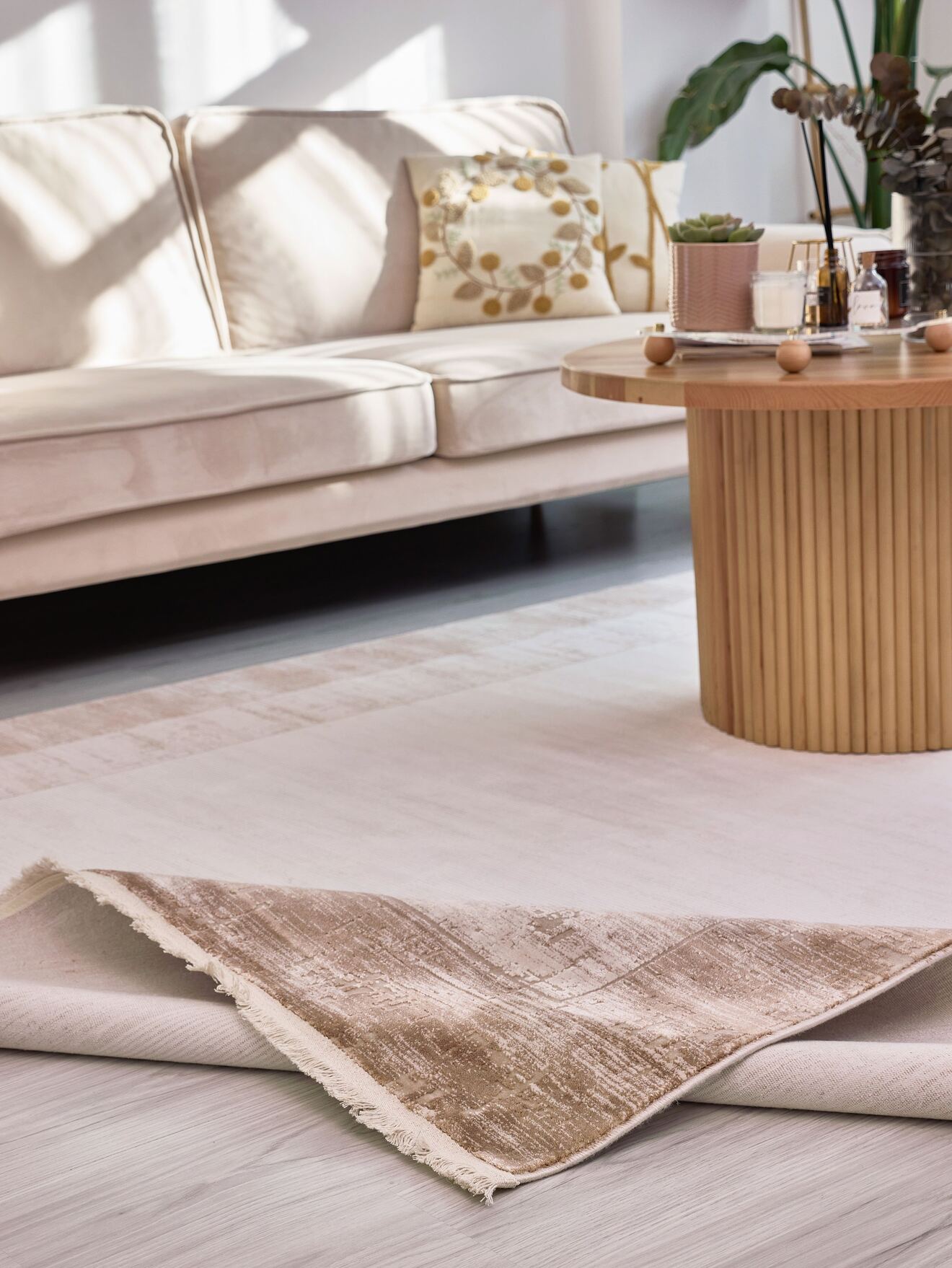 Serenity 7812 Vizon - Viskon Dokuma Halı | Modern Gri Salon Halısı