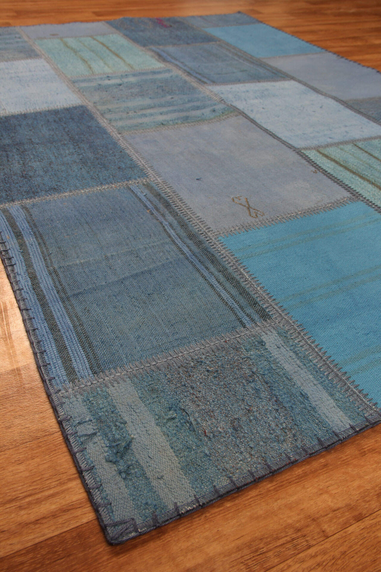 ALC 01 NAVY  - ALACATI - Geleneksel Kendir Patchwork Kilim