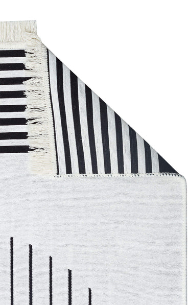 Arya AR 25 Beyaz Siyah - Yıkanabilir Çift Taraflı Modern Dokuma Kilim