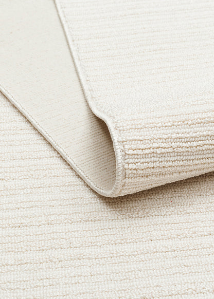 MONO LOOP 03 Beyaz XW Bukleli Sisal Dokuma Yıkanabilir Kaymaz Tabanlı Kolay Temizlenebilir Makine Halısı