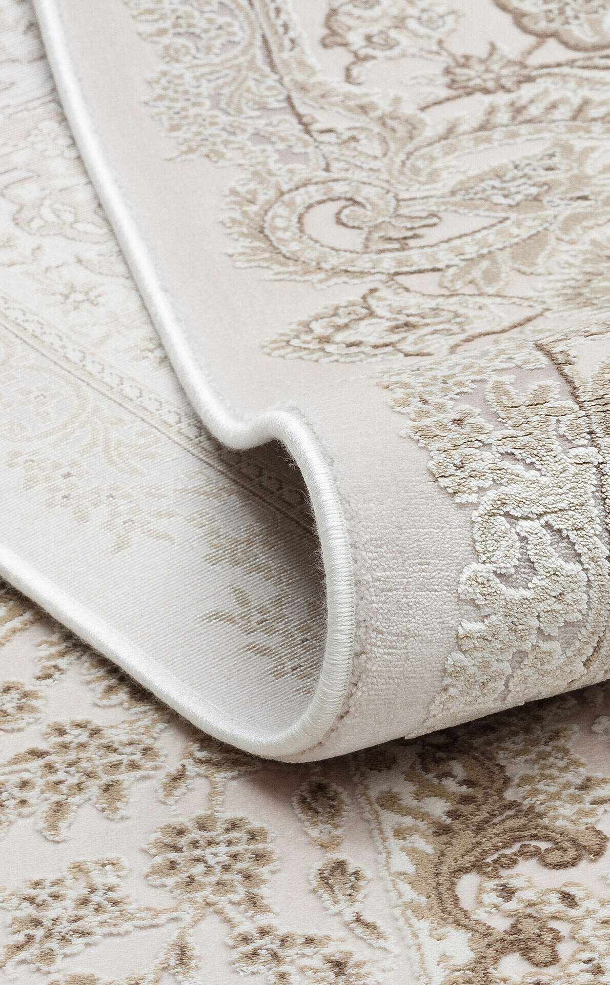 MNT 03 CREAM BEIGE  - MONTREAL - Şık ve Modern Sıkı Dokuma Makine Halısı