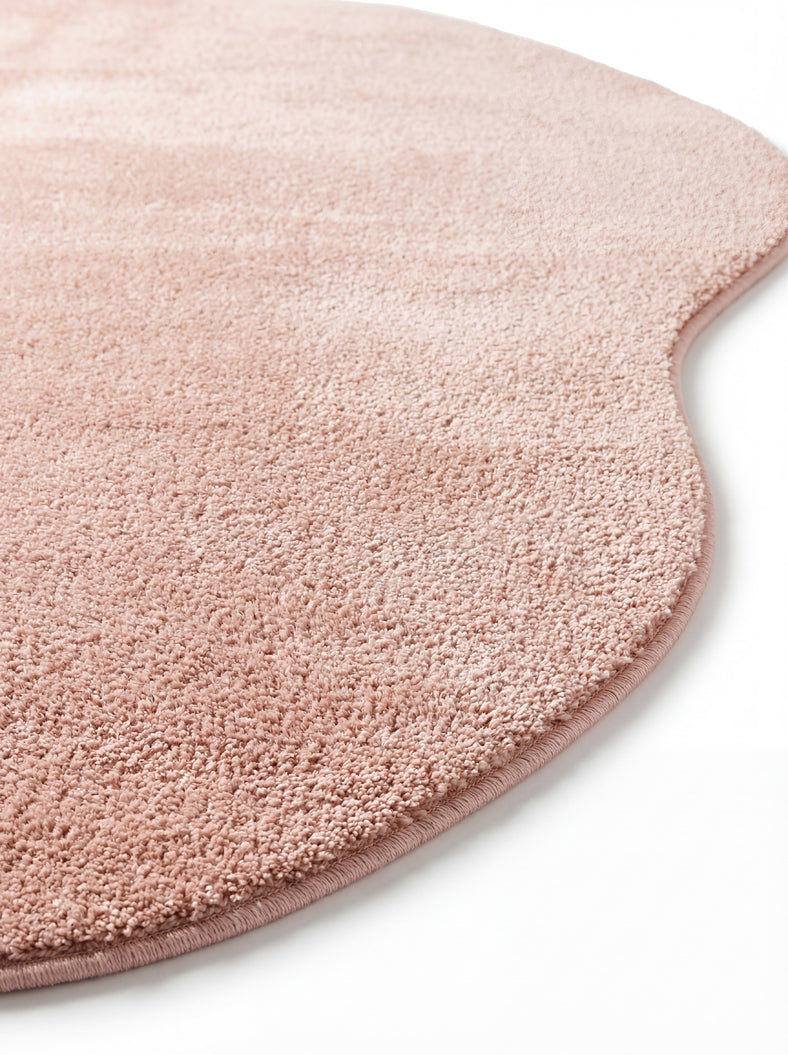 Zen Amorf 01 Pembe Özel Şekilli Kesim Yumuşak Tuşeli Sıkı Dokuma Makine Halısı